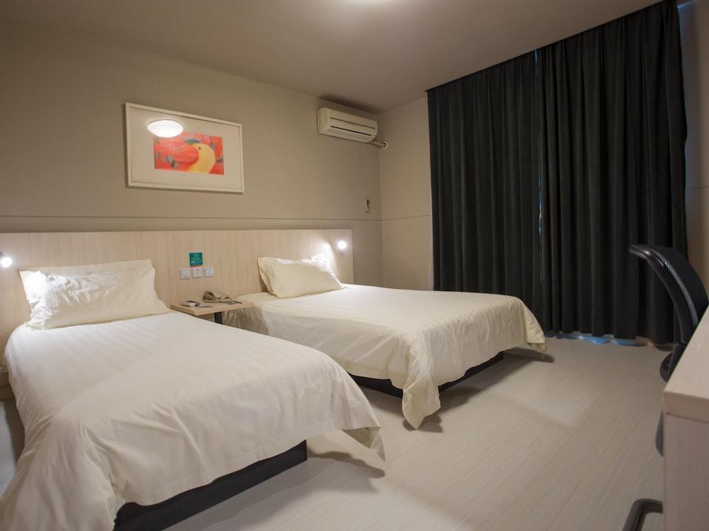 Jingjiang Inn Shanghai Jiading Chengzhong Road Exterior photo