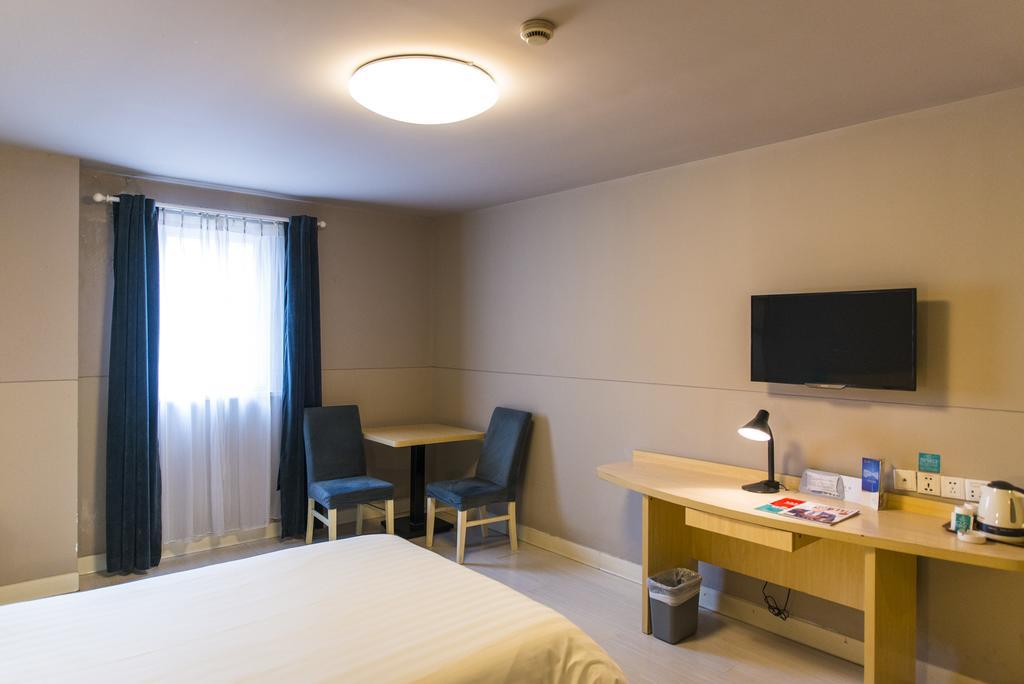 Jingjiang Inn Shanghai Jiading Chengzhong Road Exterior photo